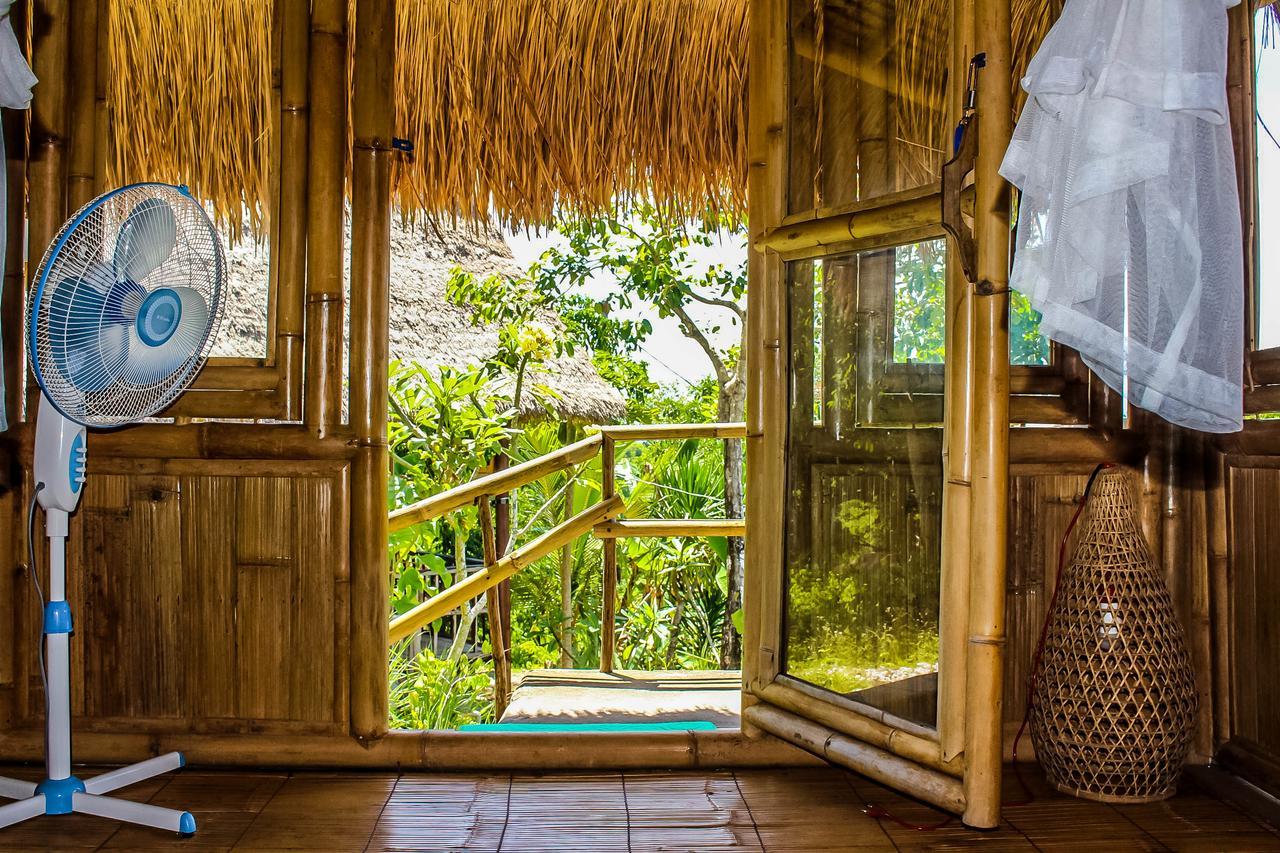 Echo Alam Nusa Lodge Ped Exteriör bild