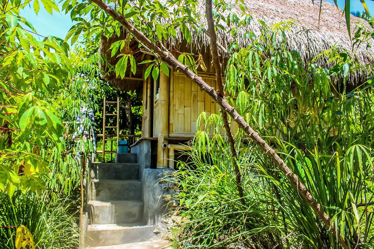 Echo Alam Nusa Lodge Ped Exteriör bild
