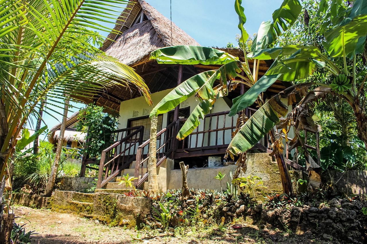 Echo Alam Nusa Lodge Ped Exteriör bild